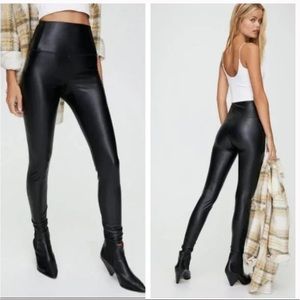Wilfred Free Aritzia Daria Pant Vegan Leather Legging high Waist Black L